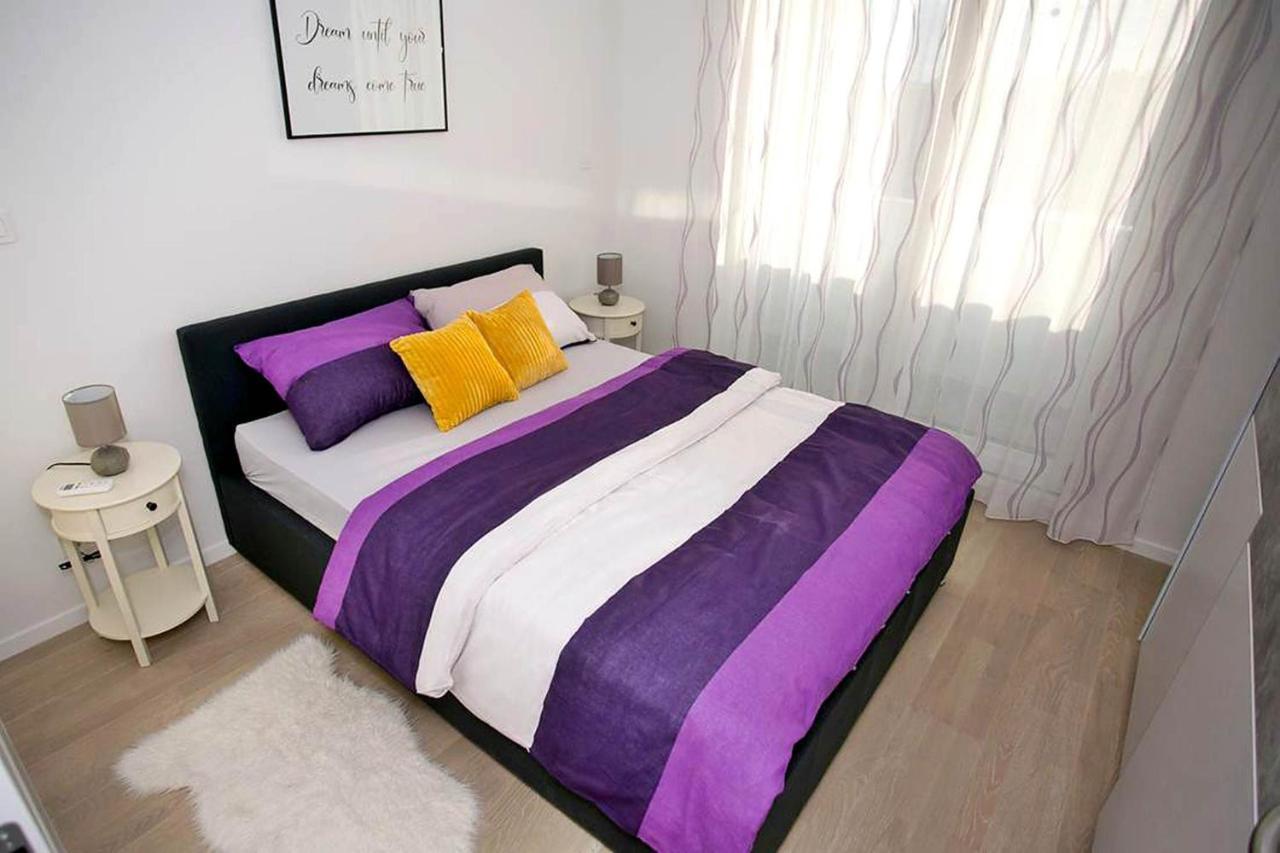 Apartment Sweet Daisy With Parking Zara Esterno foto